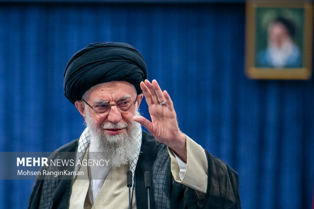 نامەی گەنجانی بەلژیکی بۆ ئایەتوڵا خامنەیی سەبارەت بە ئیسلام