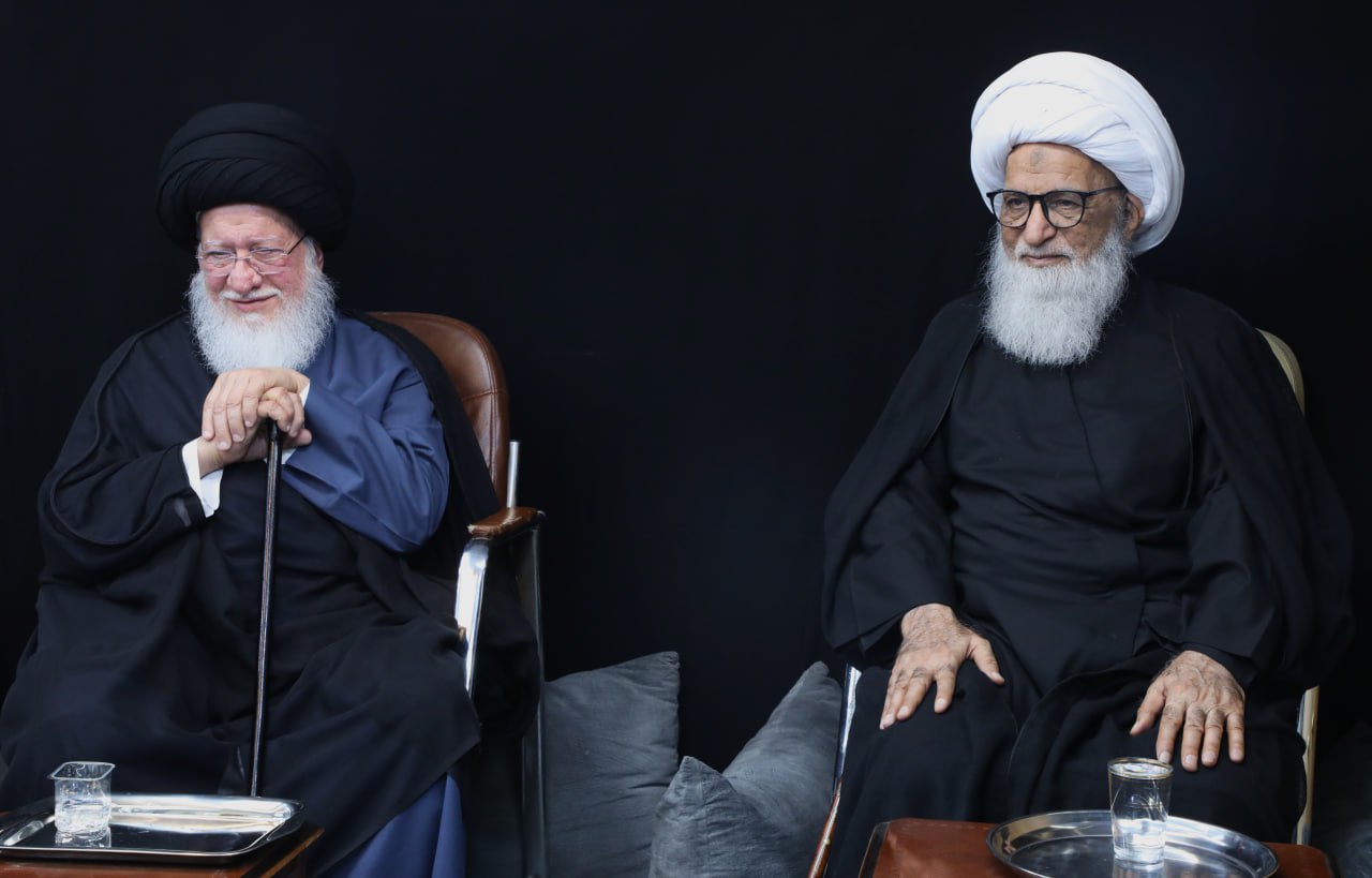 آية الله النجفي يستقبل السيد حسين ‏إسماعيل الصدر