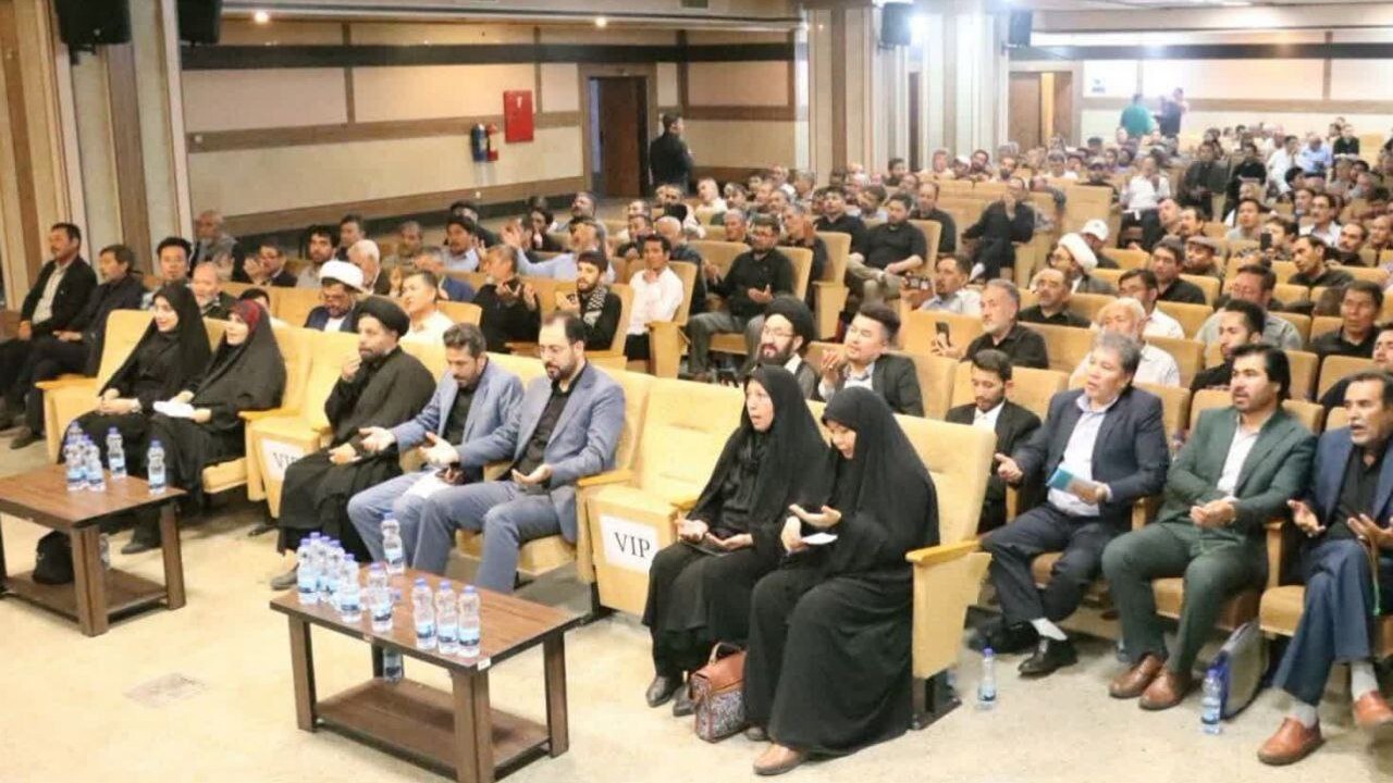 جلسه ساماندهی هیئت‌های مذهبی مهاجران افغانستانی در تهران/ افغانستانی‌ها بیش از ۵۰۰ هیئت و موکب در تهران دارند