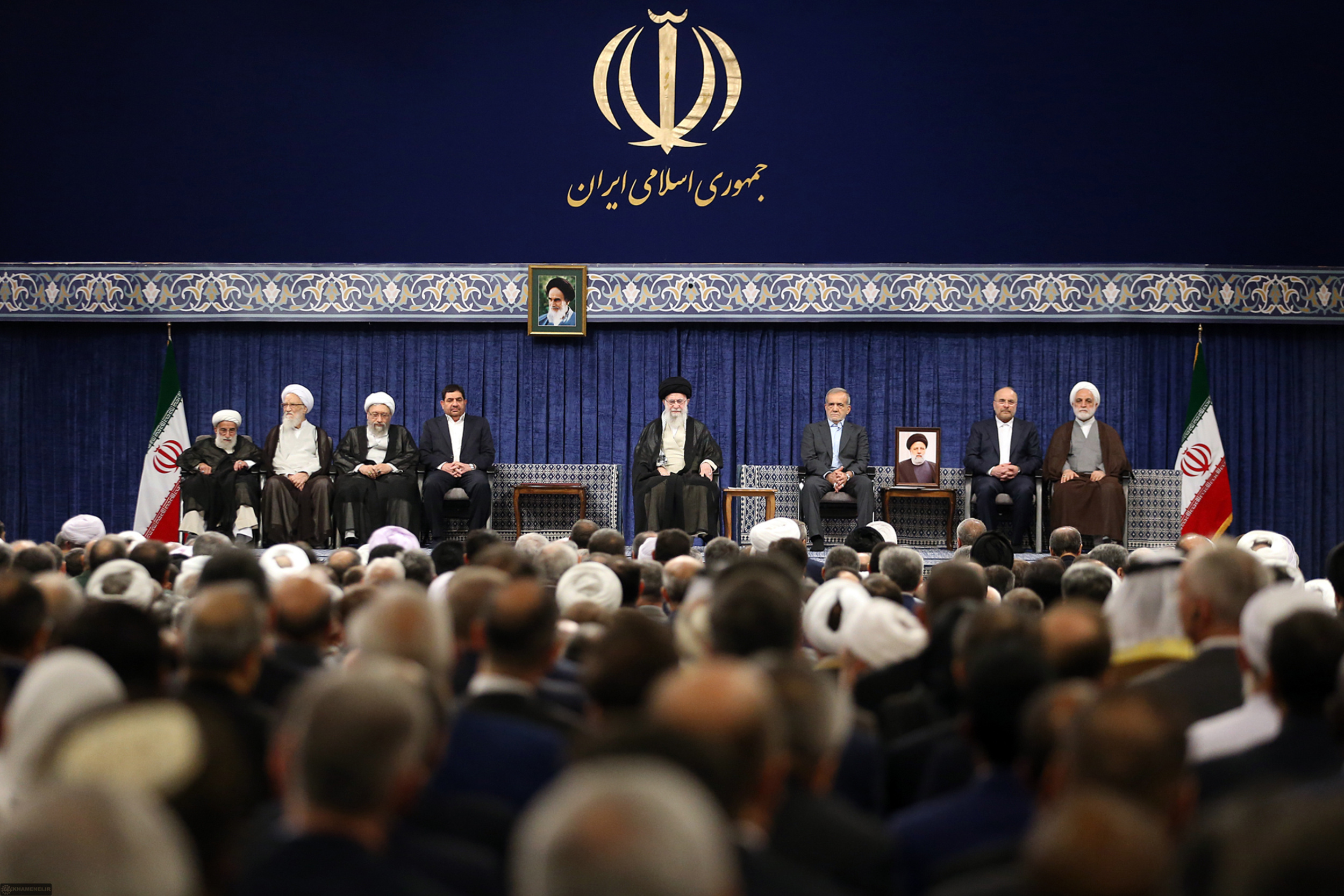 Jagoran Juyin Juya Halin Musulunci Ya Sa Hannun Zartar Da Sabon Shugaban Ƙasar Iran Dr Mas'ud Pezeshkian