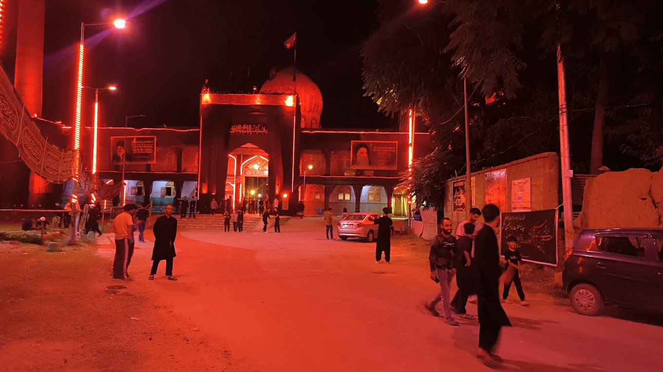 Shia Muslims holds candle light vigil for Parachinar victims at Imam Bargah Zadibal