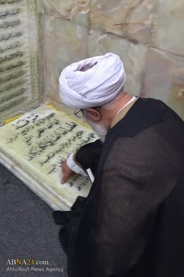 Photos: SG of ABWA visits late Ayatollah Safi Golpaygani's tomb in Karbala