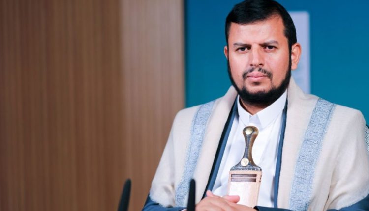  السيد الحوثي للنظام السعودي: سنقابل كل شيء بمثله البنوك بالبنوك ومطار الرياض بمطار صنعاء والموانئ بالميناء