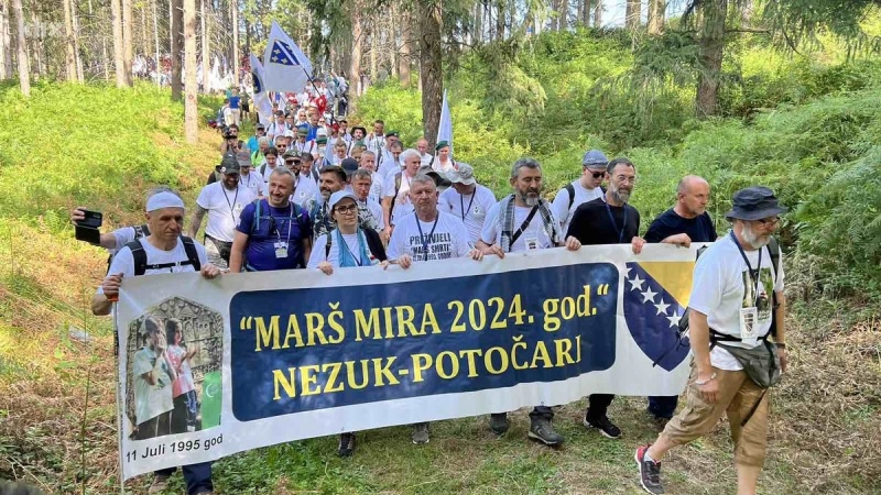 Počeo Marš mira, među učesnicima grupa iz Irana