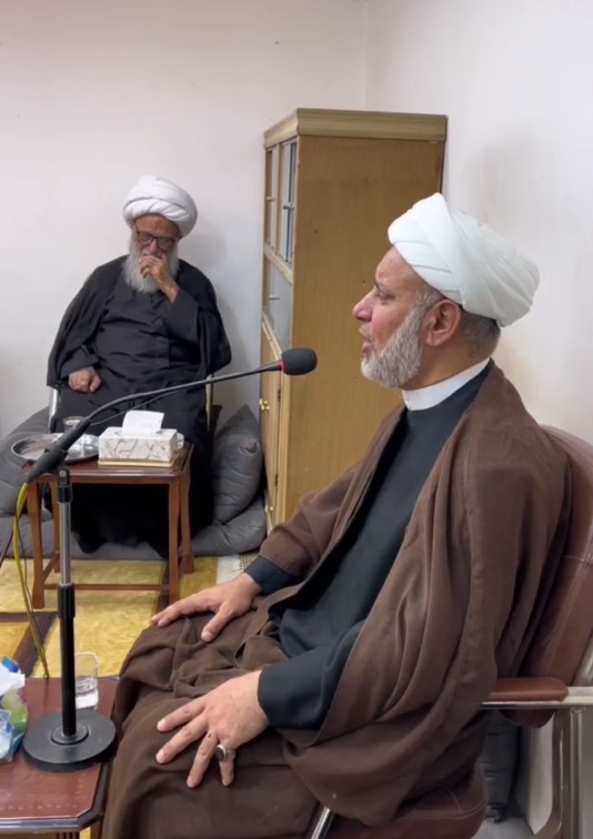 آية الله النجفي يقيم مجلس عزاء بمناسبة شهادة الإمام الجواد (ع)