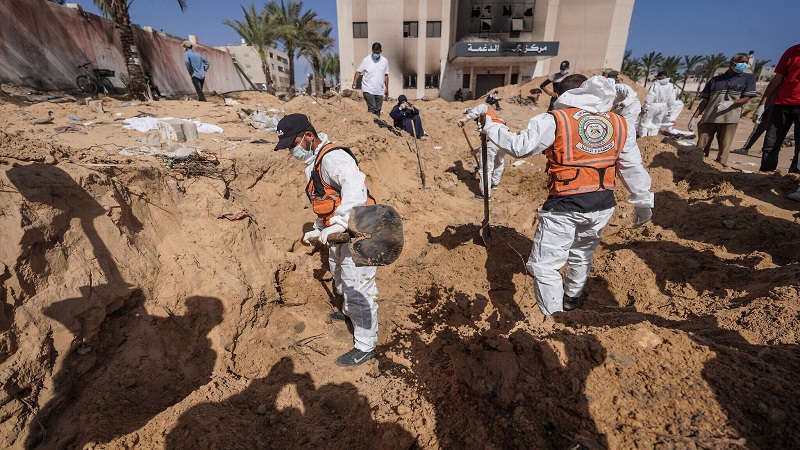 International inquiry urged for Gaza hospital mass graves International inquiry urged for Gaza hospital mass graves