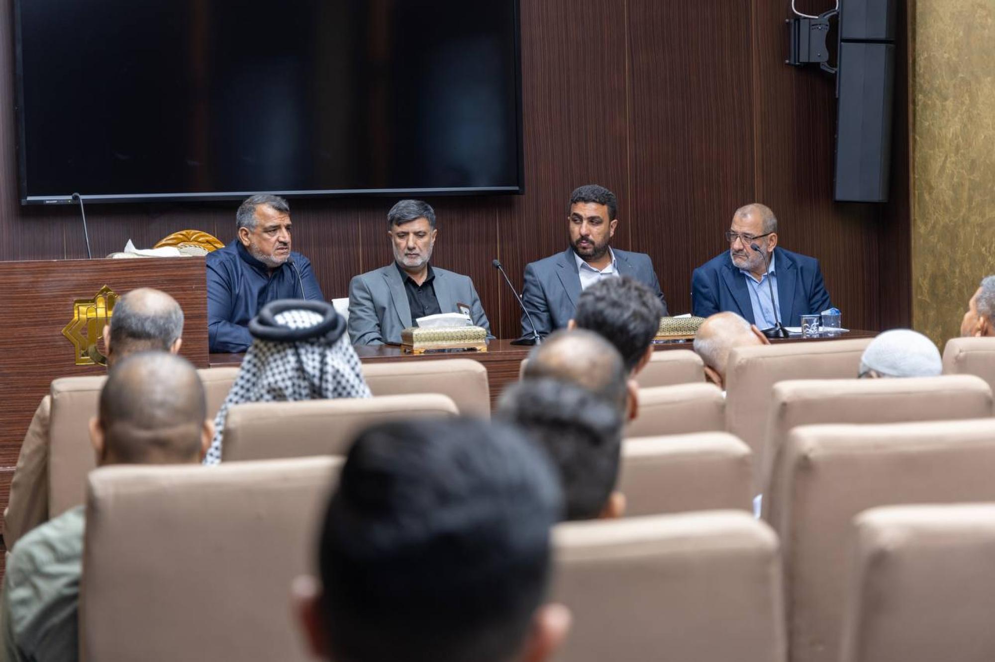 المواكب والهيئات الحسينية تجتمع استعدادا لزيارة أربعين الإمام الحسين(ع)+(صور)