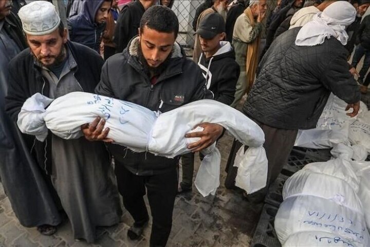 الصحة الفلسطينية: 10 شهداء و73 إصابة في 24 ساعة وحصيلة العدوان تبلغ 37374 شهيدا