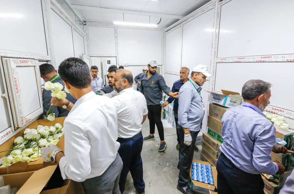  احتفالًا بعيد الغدير الأغر .. مضيف العتبة العلوية يفتتح 7 مواقع لتقديم آلاف الوجبات للزائرين ويعد كيكة بطول 1000 متر