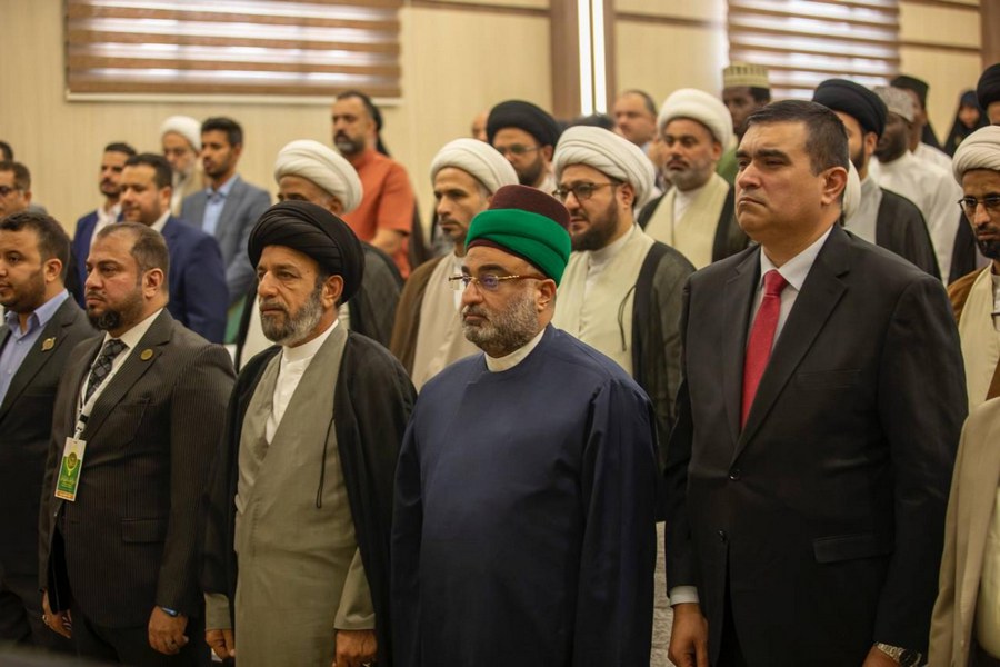 شعار أسبوع الإمامة يؤشر إلى العلاقة الوثيقة بين دوري النبوة والإمامة في نشر الرسالة الإلهية