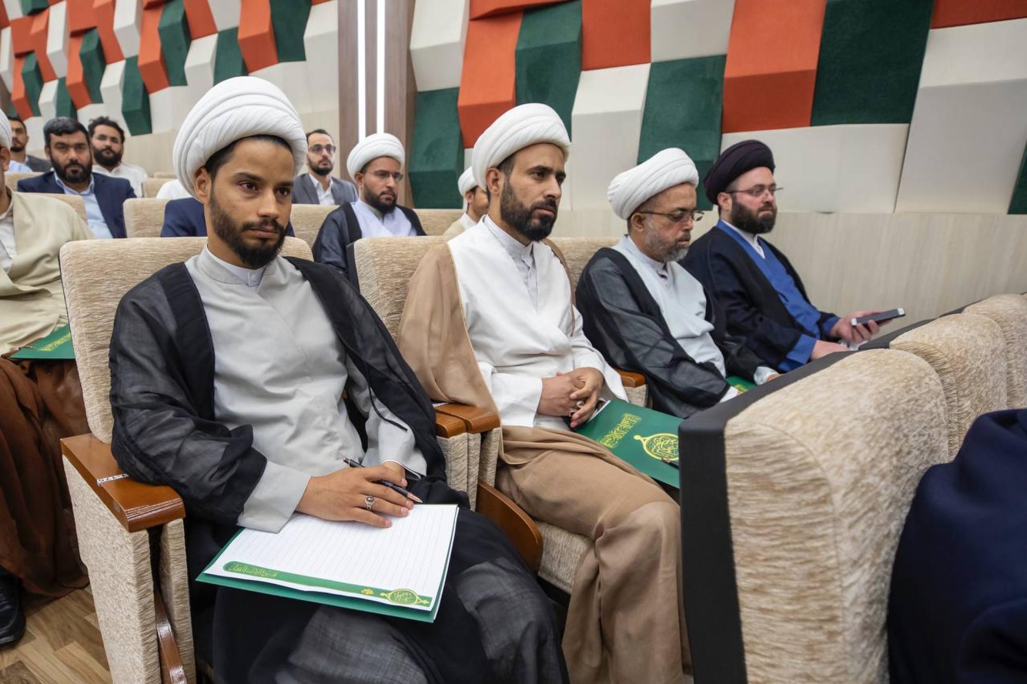Al-Abbas shrine launches Imam Ali conference within activities of 2nd intl Imamate week