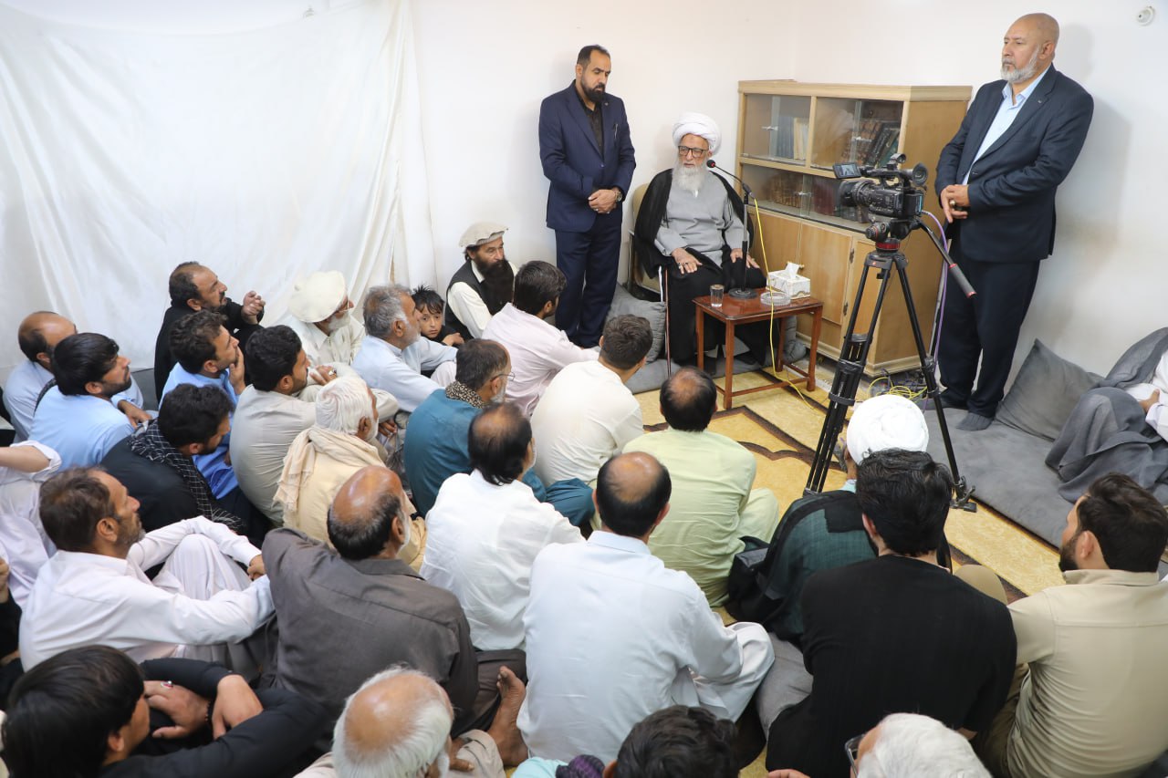 آية الله النجفي: علامة قبول زيارة العتبات المقدسة ظهور التغييّر الإيجابي على المؤمن