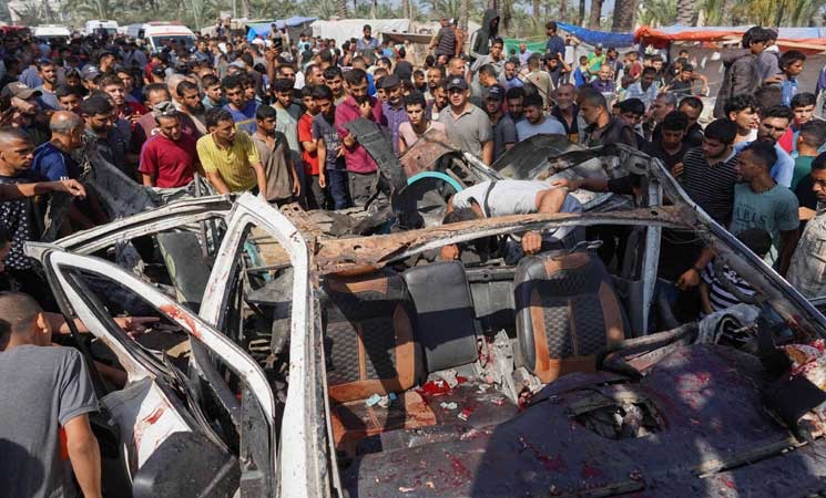 Eight policemen martyred in Israeli strike in central Gaza
