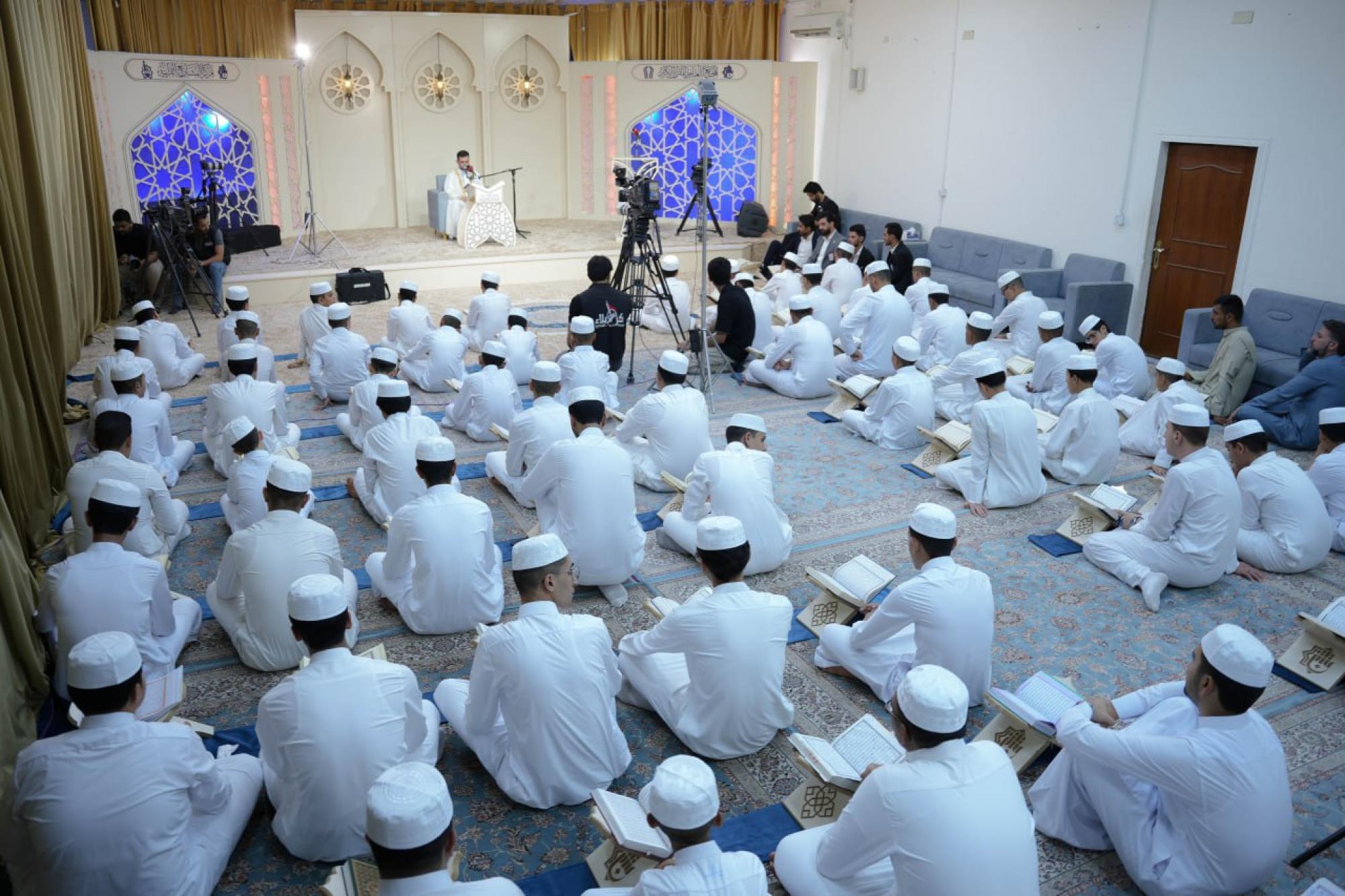 العتبة العباسية المقدسة تنظّم محفل (منابر النور) القرآني+(صور)