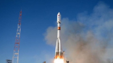 イランが、衛星「パールス１号」の宇宙空間投入に成功