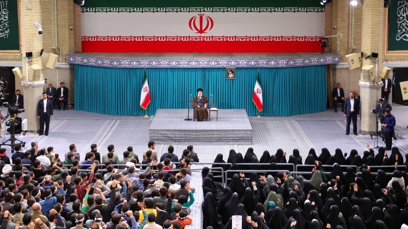 イラン最高指導者「イランの敵は国民の選挙への参加を恐れている」