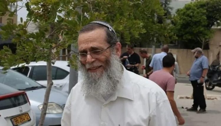 Jewish rabbi incites his students to exterminate people of Gaza