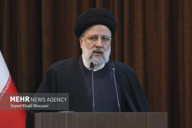 پیرۆزبایی سەرۆک کۆماری ئێران بۆ سەرکردەی وڵاتانی ئیسلامی