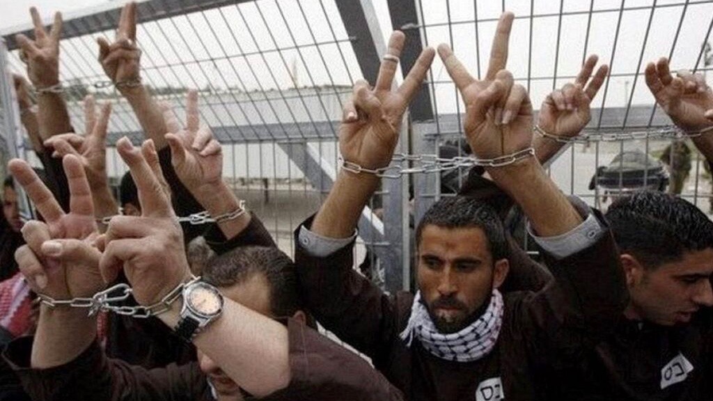 Over 9,000 Palestinian inmates subjected to starvation as Ramadan begins