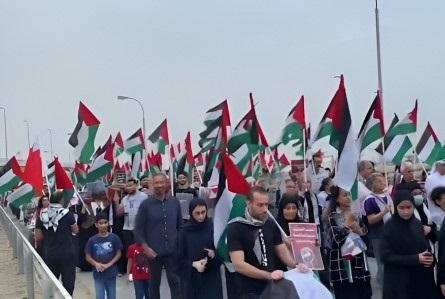 محكمة بحرينية تقضي بسجن 6 مواطنين 3 أشهر لتضامنهم مع غزة 