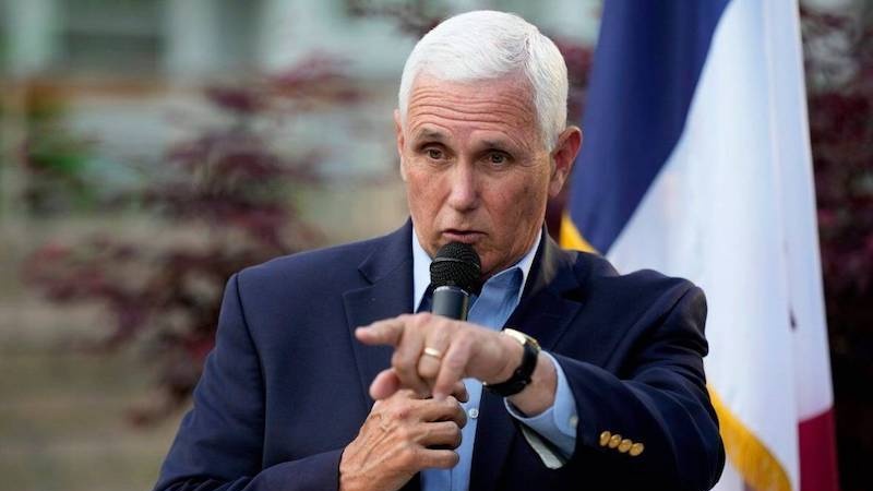 Elezioni Usa: Pence non appoggia Trump