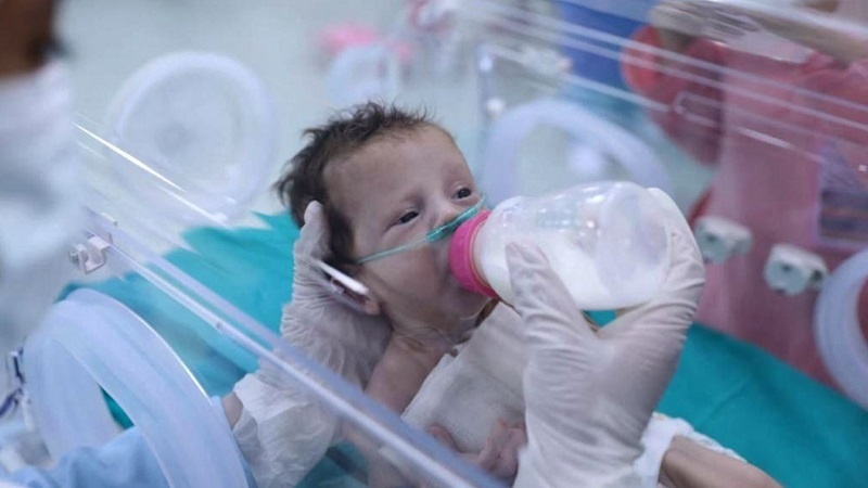 A Gaza non nascono più bambini di dimensioni normali per colpa dei sionisti