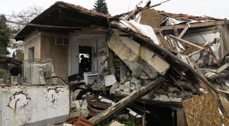 لبنان: المقاومة الإسلامية تستهدف تموضعات جنود الاحتلال.. وتوقعهم بين قتيل وجريح