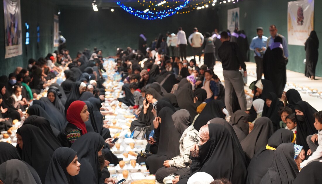 العتبة الحسينية تستضيف في برنامج (اكرم فيه يتيم) الرمضاني (1000) يتيم بمناسبة الشهر الفضيل