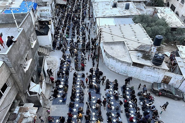 Mass Iftar event held in Rafah despite Israeli attacks