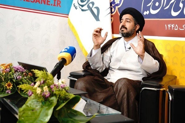  الإنابة إلى القرآن؛ السبيل الوحيد نحو تحقيق الحضارة الإسلامية الحديثة