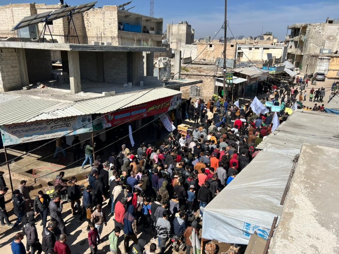 تجدد التظاهرات ضد الجولاني في إدلب.. ومطالبات بإسقاطه
