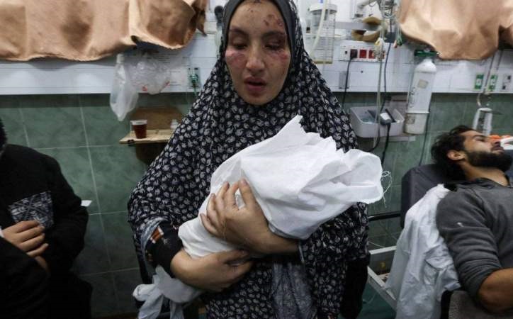  8900 شهيدة فلسطينية و23 ألف جريحة و2100 مفقودة بعدوان الاحتلال على غزة