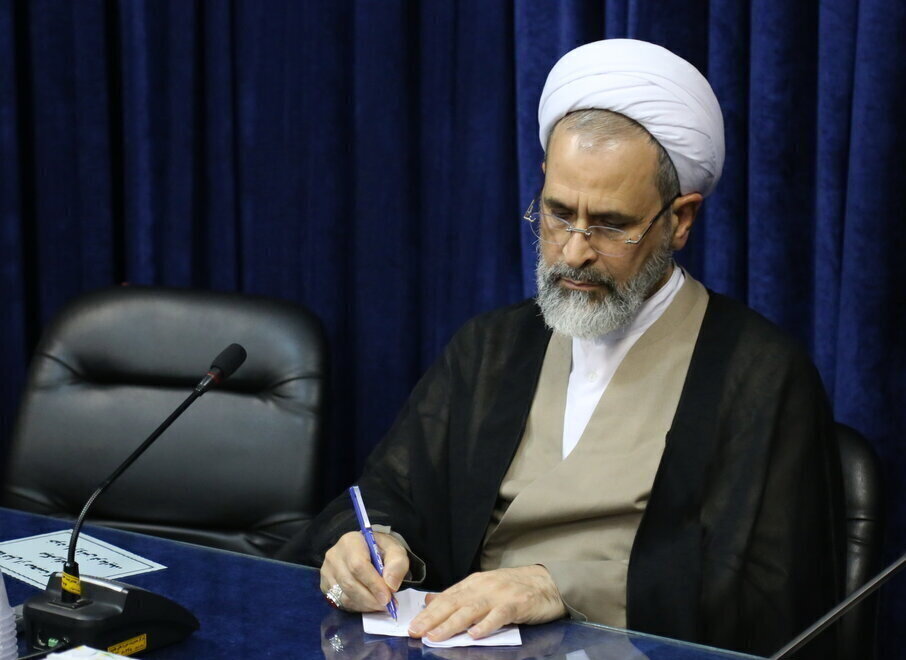 Iran Seminary head condoles demise of Afghan scholar