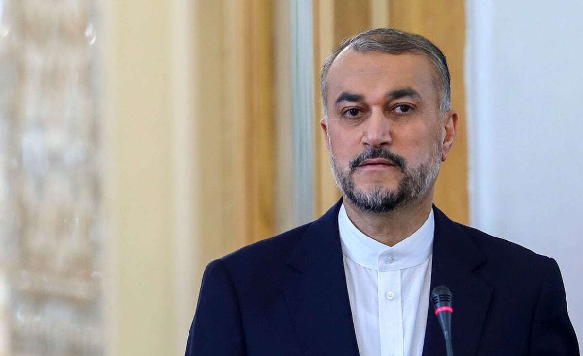 Blocking Supreme Leader's pages in Meta insulting, illogical: Iran's FM
