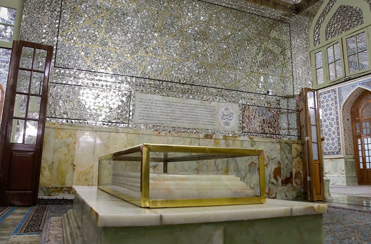 Inscription unveiled, mounted on Sheikh Baha’i’s tomb in Imam Reza shrine 