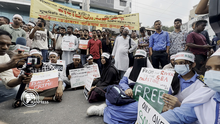 Bangladeshi students hold anti-American march in Dhaka