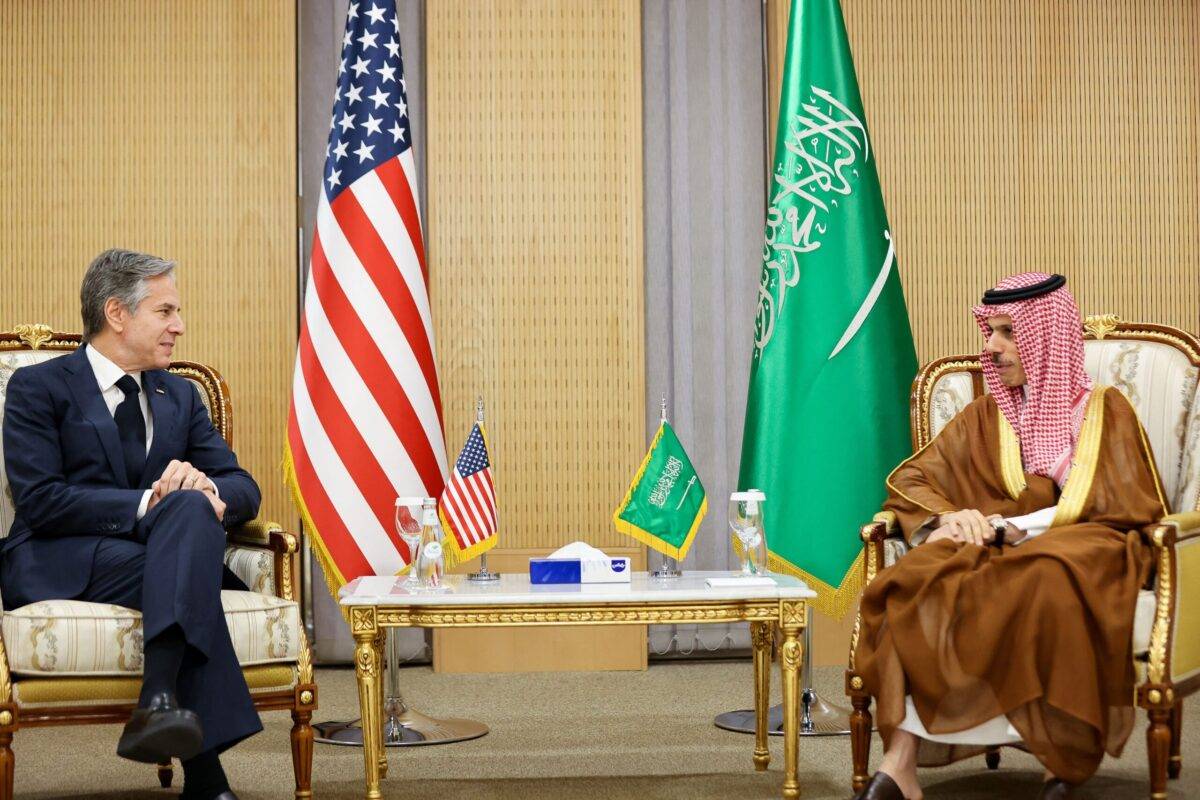  Analysis / Two big reasons for pessimism: Is US-Saudi defense pact really too close?