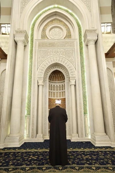  Al-Azhar chief 'Ahmed al-Tayyeb' visits Sayyida Zaynab Mosque in Cairo