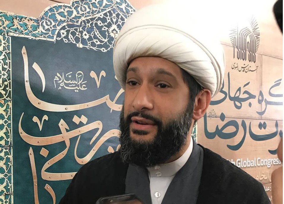 Shia missionary in England: British Muslims love AhlulBayt / Today's man needs Razavi's justice