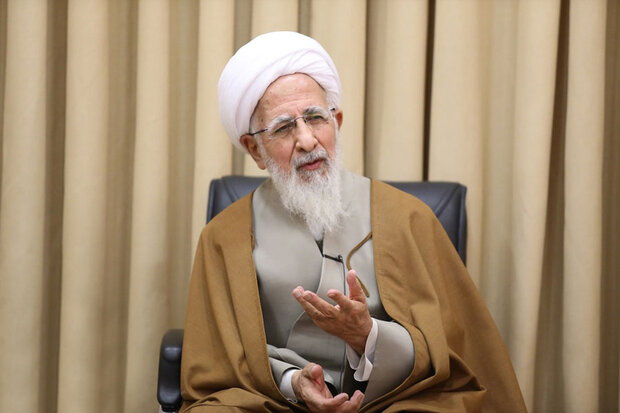 Grand Ayat. Javadi Amoli urges boosting connection with Quran