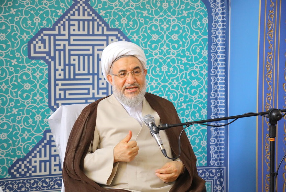 آیت‌الله اراکی: تعطیلی شنبه‌ها، خلاف سنت رسول الله(ص)، بِدعت و مصداق بارز تهاجم فرهنگی است