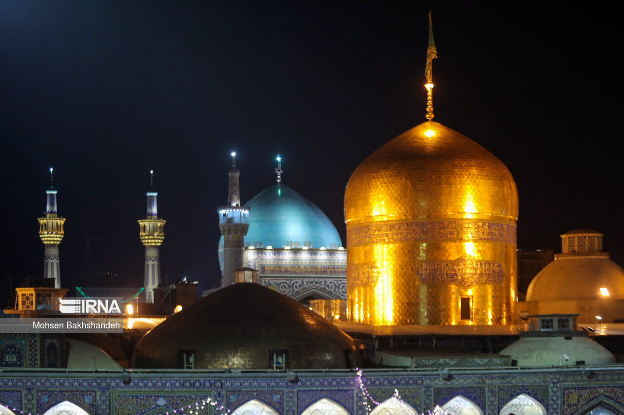 Video: Moment news of President Raisi’s martyrdom breaks at Imam Reza shrine