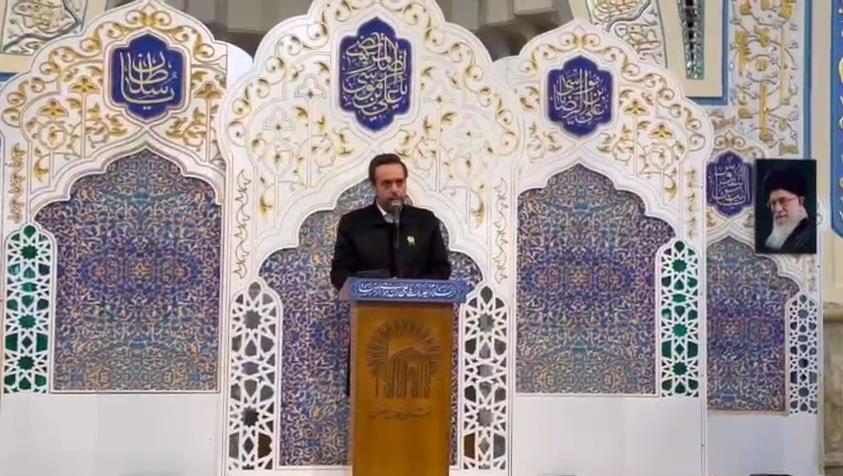 فيديو | لحظة إعلان نبأ استشهاد خادم الرضا (ع) آية الله السيد ابراهيمي في العتبة الرضوية المقدسة