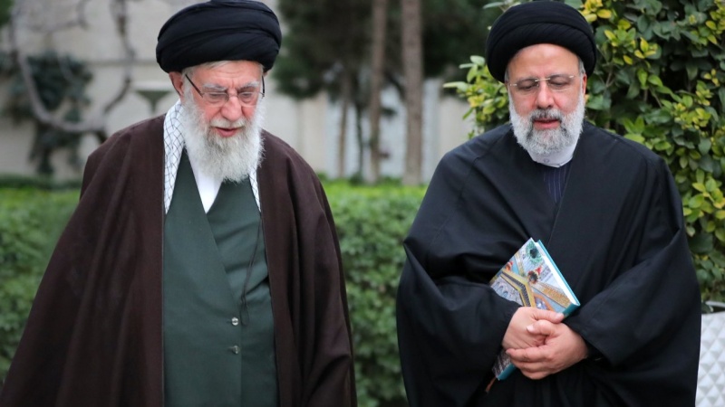 イラン最高指導者「ライースィー大統領は疲れ知らずだった」：全土に5日間の服喪指示