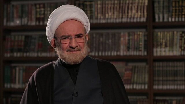 پیکر علامه شیخ علی کورانی در شهر قم تشییع می‌شود