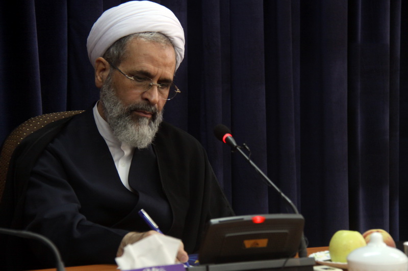 آیت‏‌الله اعرافی: علامه شیخ علی کورانی عمر خود را در راه اعتلای اسلام گذراند 