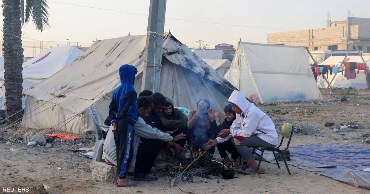 UN: 800,000 people have fled Rafah as Israel intensifies its attacks
