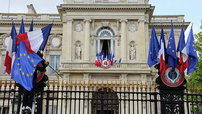France expresses condolences to Iran over President Raisi martyrdom