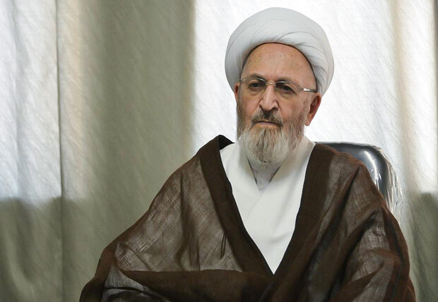 Grand Ayatollah Sobhani condoles over martyrdom of Tabriz Friday Imam