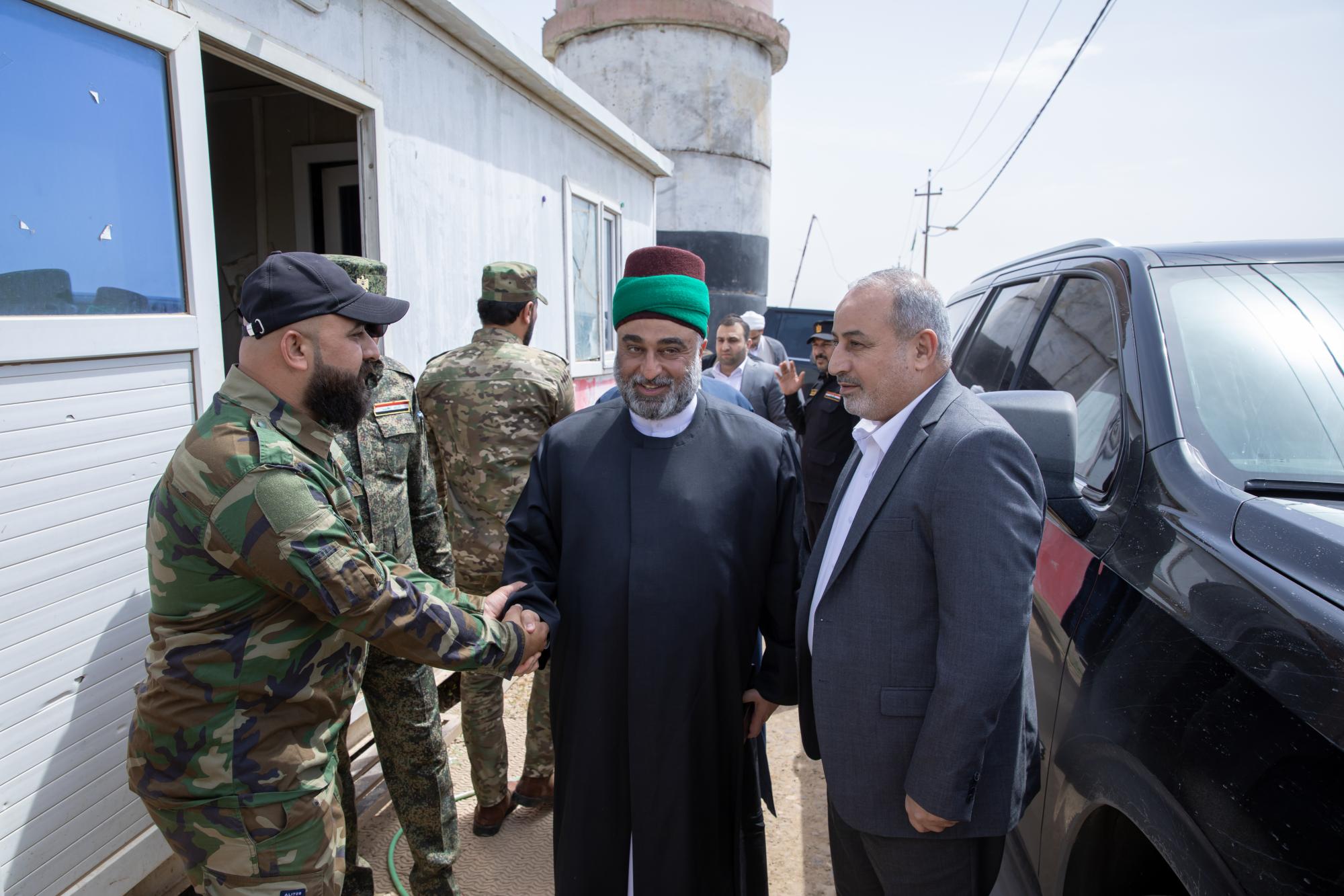 Al-Abbas shrine completes its preparations to contribute to securing Land pilgrimage route (+Photos)